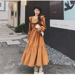 2023法式方领木耳边长袖连衣裙女春款别致独特收腰显瘦中长裙